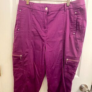 Chico's Purple / Plum Crop Cargo Pants Gold Accents Hi Rise size 2 (12)